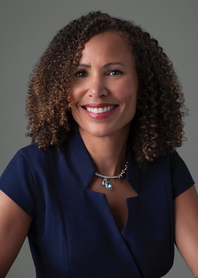 Tracy Redfern - Executive Coach & Strategic Advisor